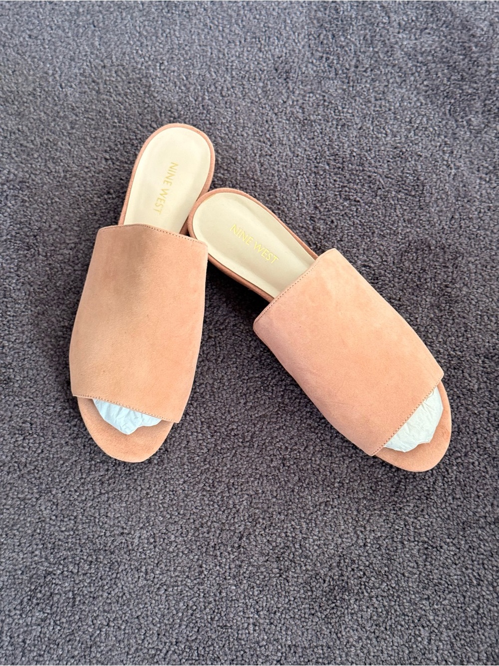 “Nine West” Golden Pink Salmon Color
Genuine Suede Slip-On Sandals - Size 8.5